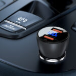 ACEFAST B7 metal car charger 45W (USB-A + USB-A) with digital display - imagine 2