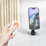 XO SS19 Multi-functional mobile phone bluetooth button remote control Swipe video artefacts