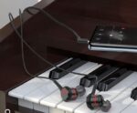 HOCO DM26 wired earphones with microphone